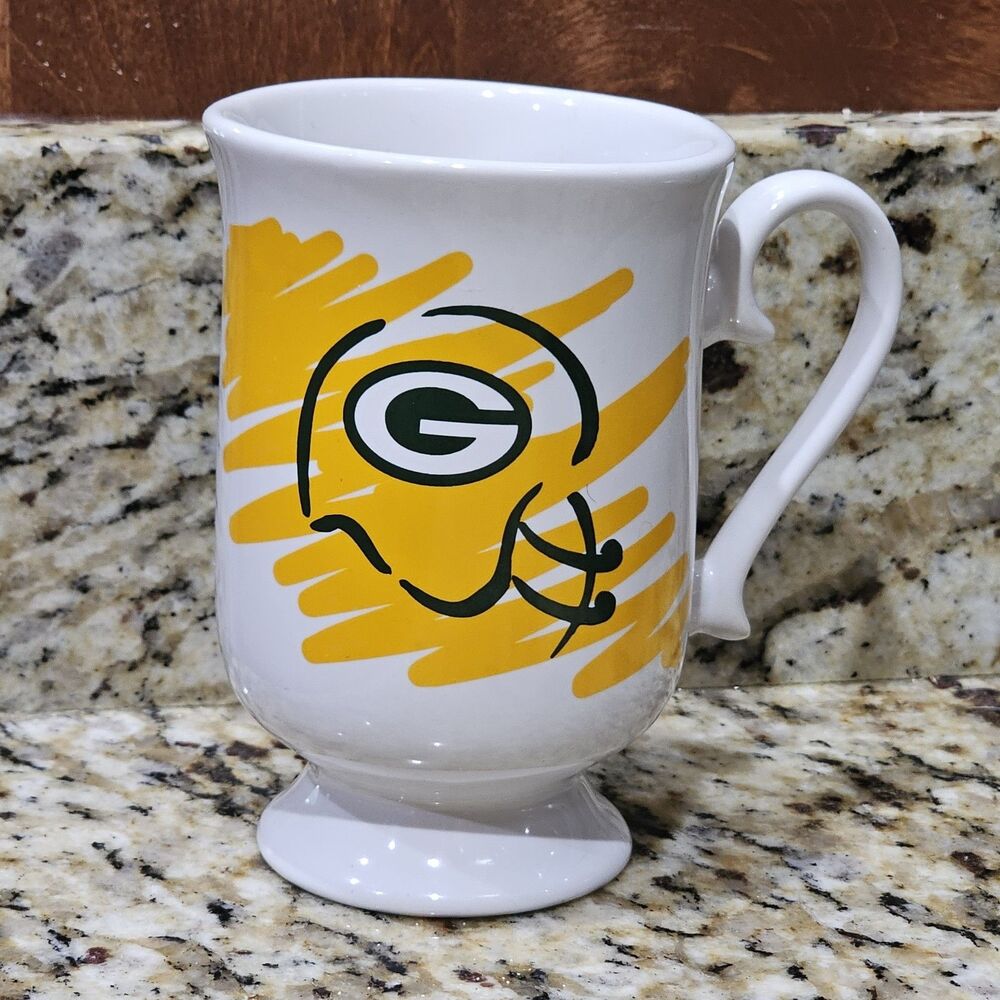 Vintage GREEN BAY PACKERS NFL Cafe Coffee Drink Mug Cup Lambeau Field Lombardi